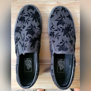 VANS SLIP ON FLORAL PRINT